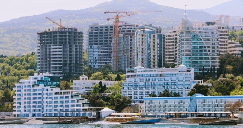 Застройщики в Крыму у моря